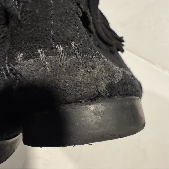 Minnetonka Black Suede Fringe Boots Size 9 - Picture 14 of 14